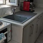 Ninemia Apartamento Artemonas